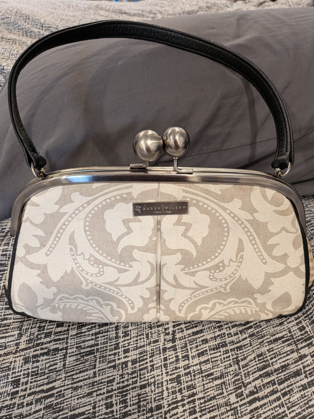 Karen Wilson Cream and Gray Patterned Frame-Top Handbag
